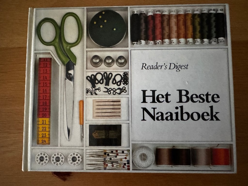 Het Beste Naaiboek - Reader's Digest, Boeken, Ophalen of Verzenden, Zo goed als nieuw, Overige onderwerpen, Willy van Asperen Vervenne