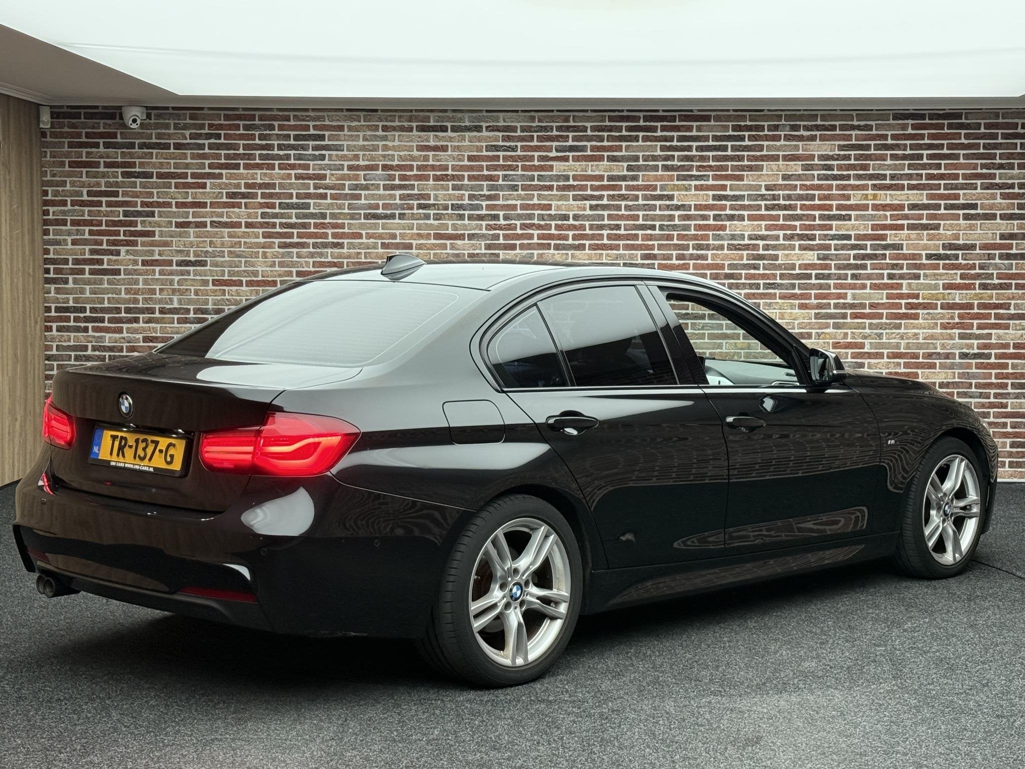 BMW 3-serie 320i M Sport Edition, Auto's, BMW, Automaat, 1998 cc, Achterwielaandrijving, 4 cilinders