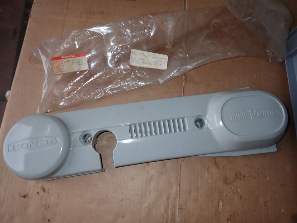 Honda Camino Hobbit PA50 Blokdeksel Riem Kap 40520-148-720PG, Verzenden