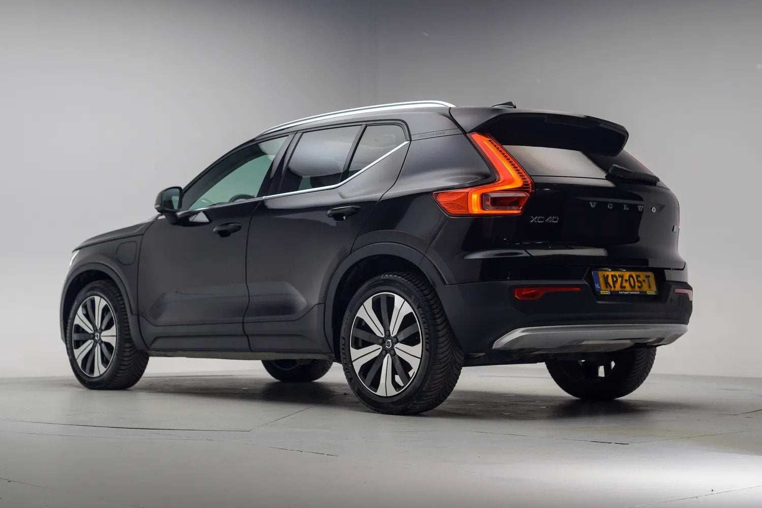 Volvo XC40 T5 Recharge Ultimate Bright Aut. [ Panoramadak Le, Auto's, Automaat, Zwart, Leder, Bedrijf