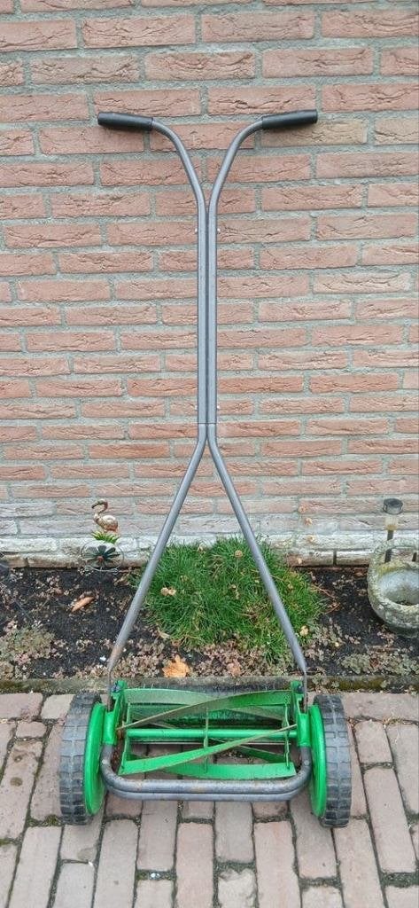 Handgrasmaaier hand grasmaaier - Groen en Grijs, Tuin en Terras, Ophalen, Gebruikt, Handgrasmaaier, 50 cm of meer
