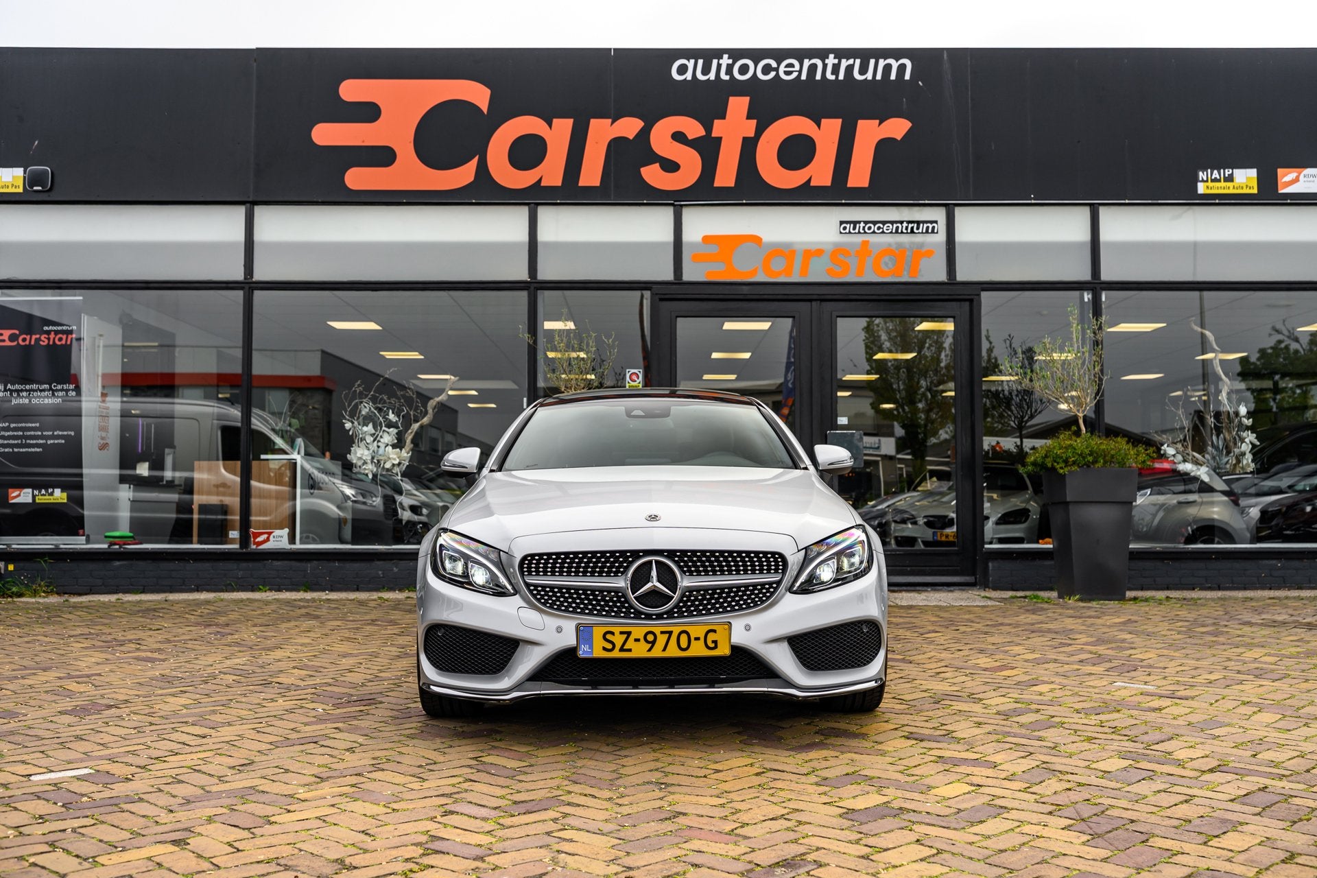 Mercedes-Benz C-Klasse