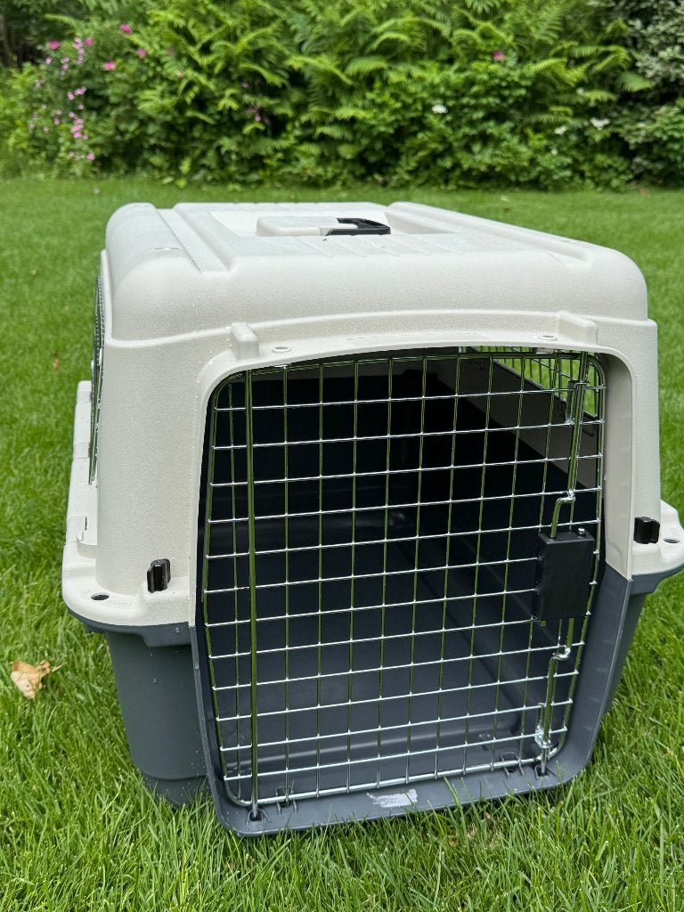 Reisbench voor hond of kat, Dieren en Toebehoren, Hondenbenches, Ophalen, Zo goed als nieuw