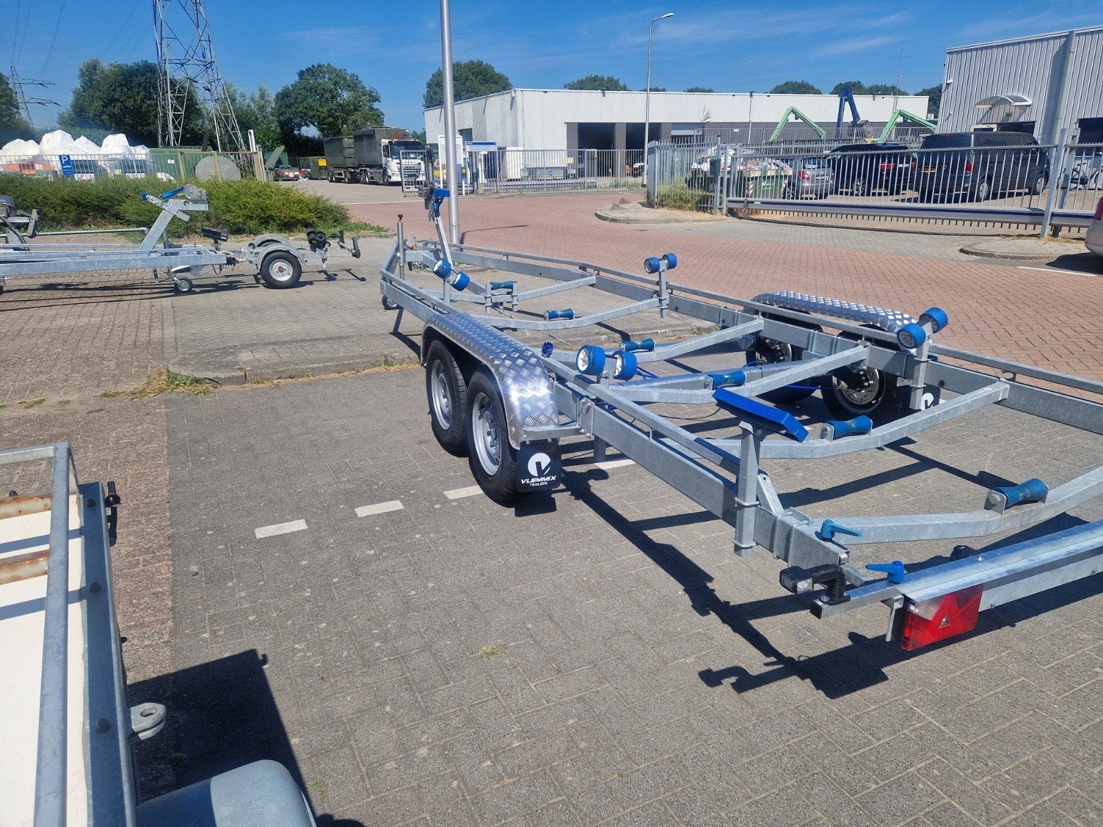 Vlemmix tandemas trailer 3500/840 nieuwstaat!!!, Watersport en Boten, Boottrailers, Ophalen, 1500 tot 3000 kg, 6 tot 9 meter, Overige typen