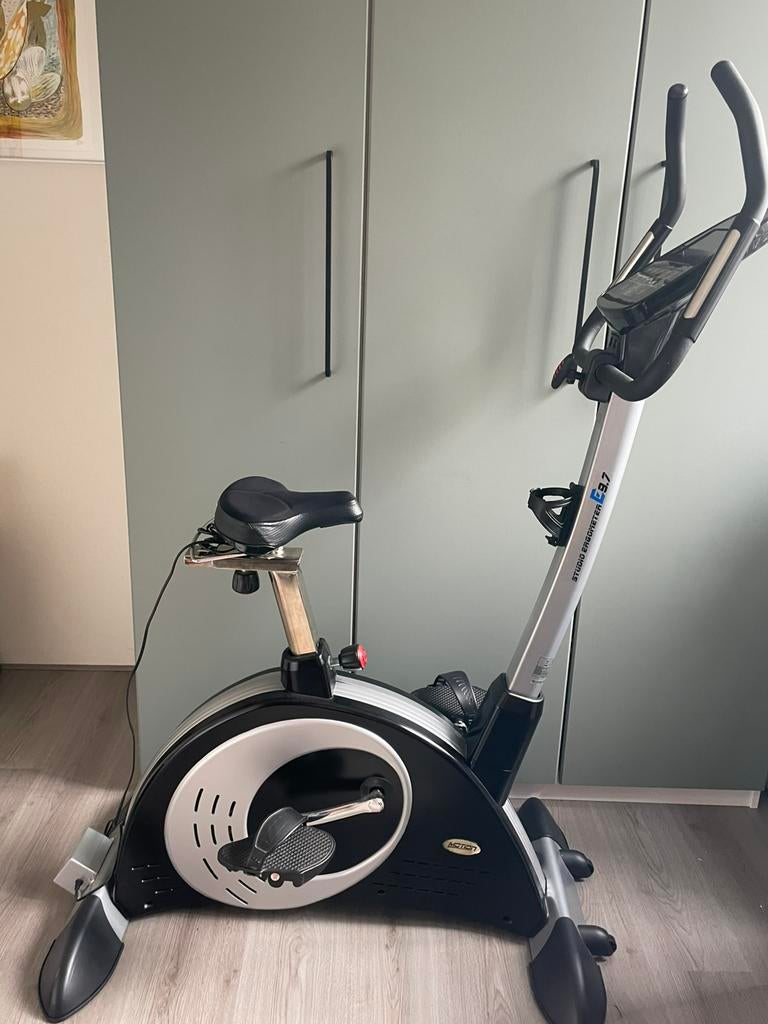 Home trainer, Ophalen, Zo goed als nieuw, Hometrainer