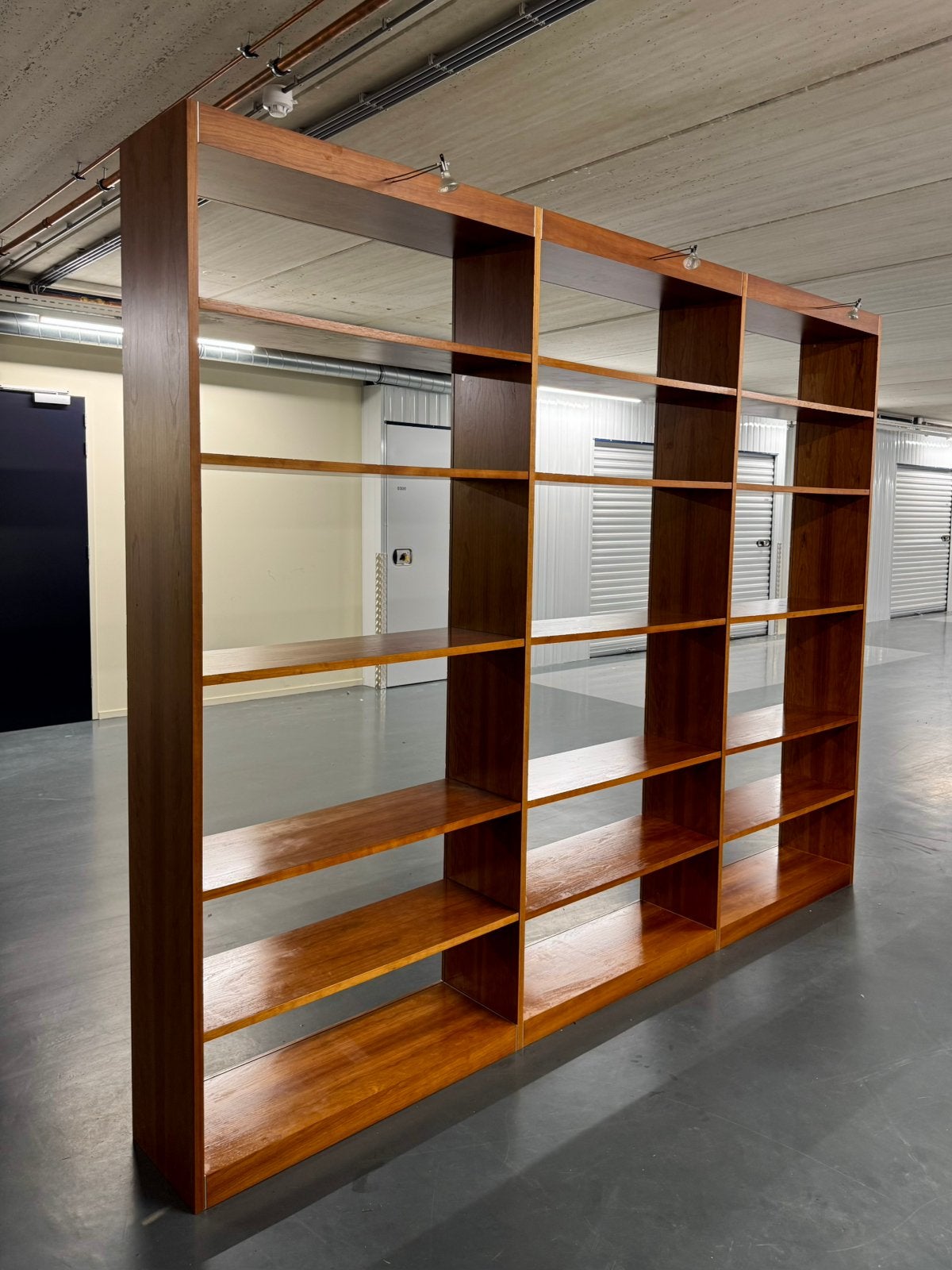Kersenhouten Design Wandmeubel met Verlichting #K44, Met plank(en), Gebruikt, 200 cm of meer, Pakhuis Zuidwest