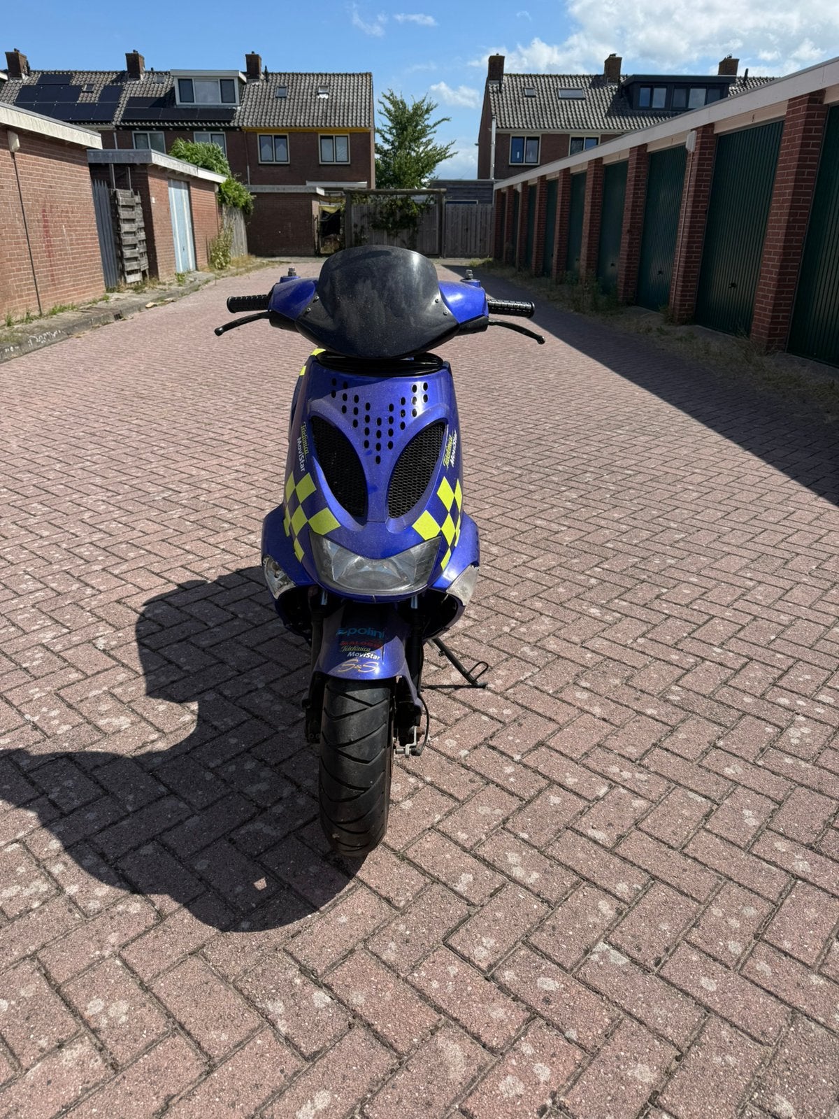 Aprillia sr 70cc, Fietsen en Brommers, Ophalen of Verzenden, Zo goed als nieuw, Benzine, Overige modellen