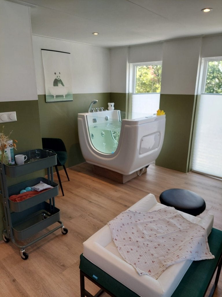 COMPLETE BABYSPA-INVENTARIS TE KOOP – DIRECT STARTKLAAR, Ophalen