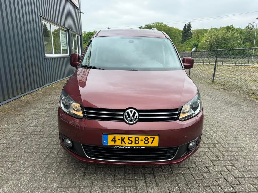 Volkswagen Caddy 1.6 TDI 75KW Maxi Combi DSG 7P 2013 Rood, Euro 5, Zwart, 4 cilinders, Volkswagen