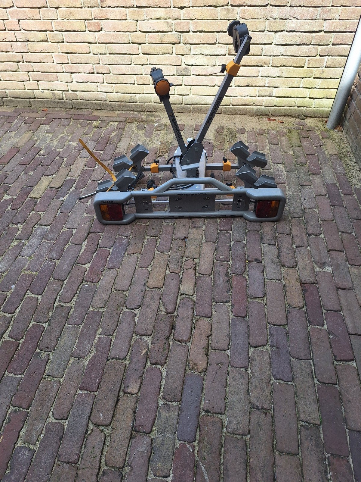 Fietsendrager spinder falcon hawk, Auto diversen, Fietsendragers, Ophalen, 2 fietsen, Gebruikt, Trekhaakdrager