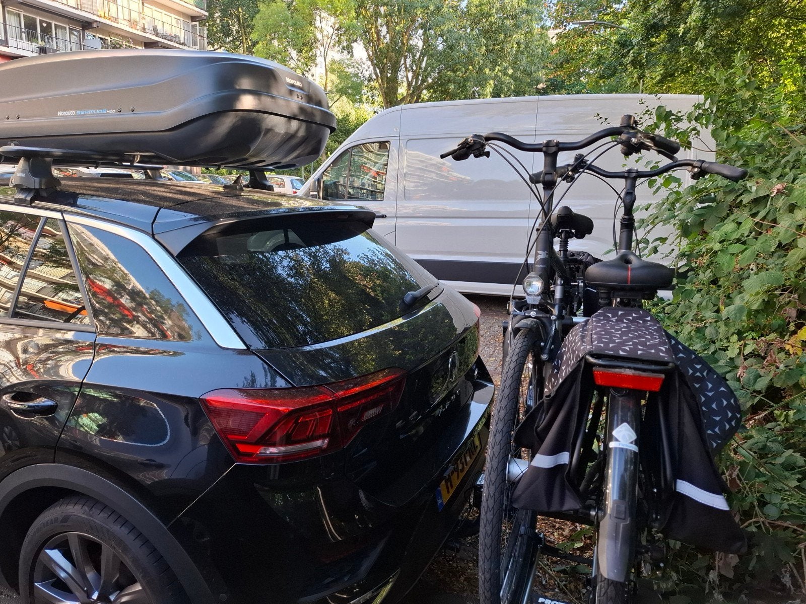 zeer nette fietsen super licht gewicht, Ophalen, Zo goed als nieuw, Trekhaakdrager
