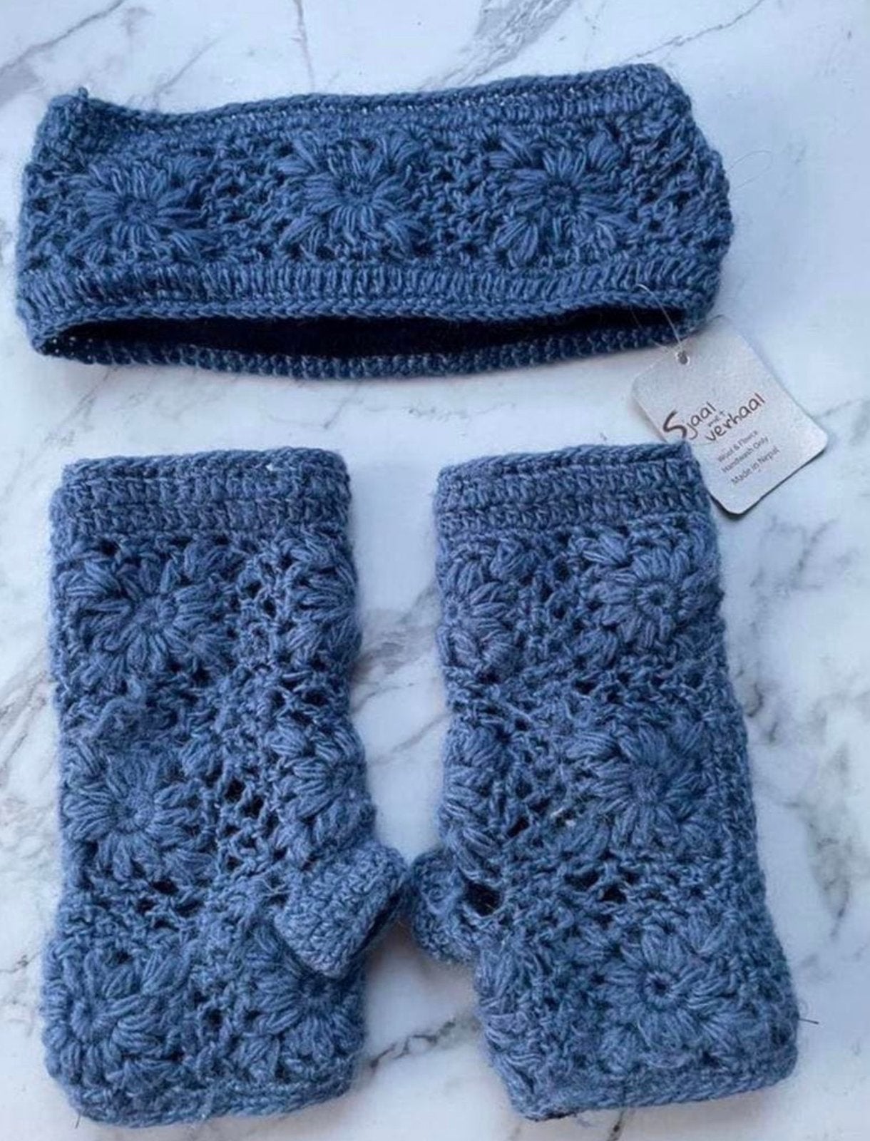 Sjaal - met - verhaal wollen hoofdband en handschoenen set, Ophalen of Verzenden, Nieuw, Maat 38/40 (M), Handschoenen