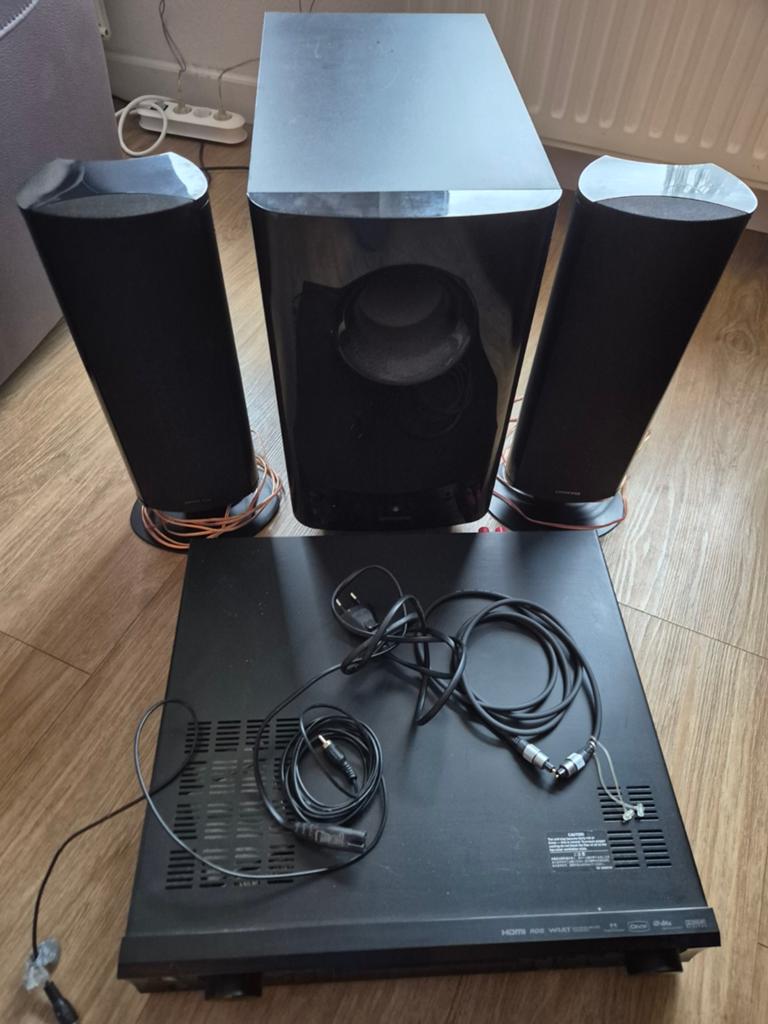 Onkyo Set met DVD Receiver, Subwoofer en Speaker, Gebruikt, 2.1-systeem, 70 watt of meer, Dvd-speler