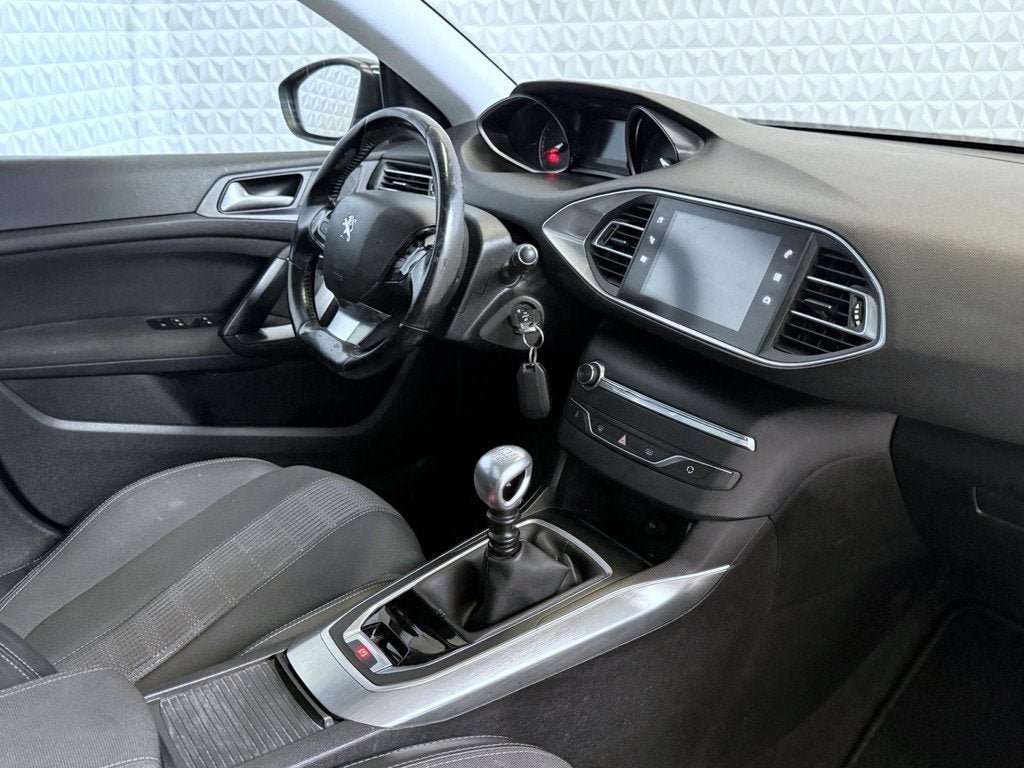Peugeot 308 SW 1.2 PureTech Blue Lease Premium / 227.000km (, Auto's, Voorwielaandrijving, Gebruikt, Euro 6, 1199 cc