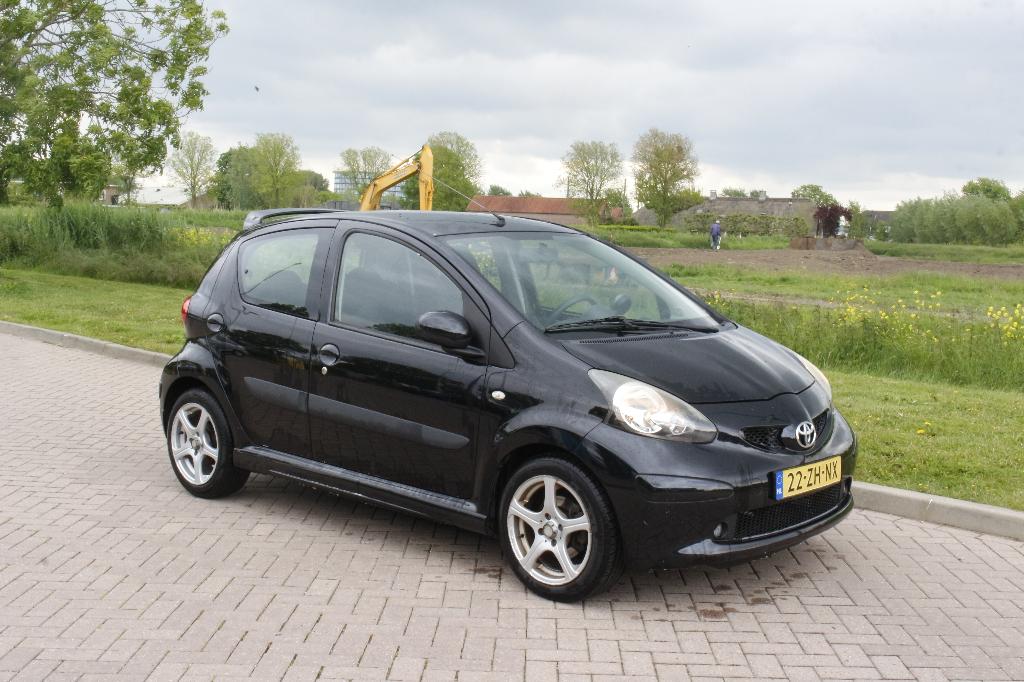 Toyota Aygo 1.0 12V Vvt-i 5DRS 2008 Zwart, Auto's, Toyota, Particulier, Aygo, Benzine, A, Hatchback, Handgeschakeld, Origineel Nederlands
