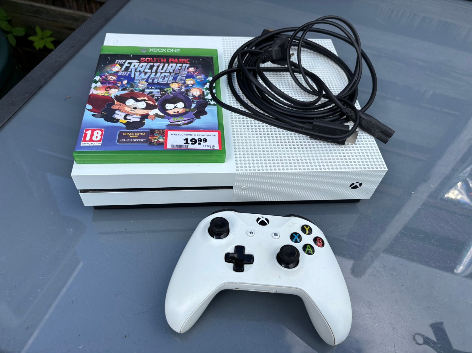XBOX 0ne S met controler en 1 spel, Ophalen, Zo goed als nieuw, 500 GB, Met 1 controller