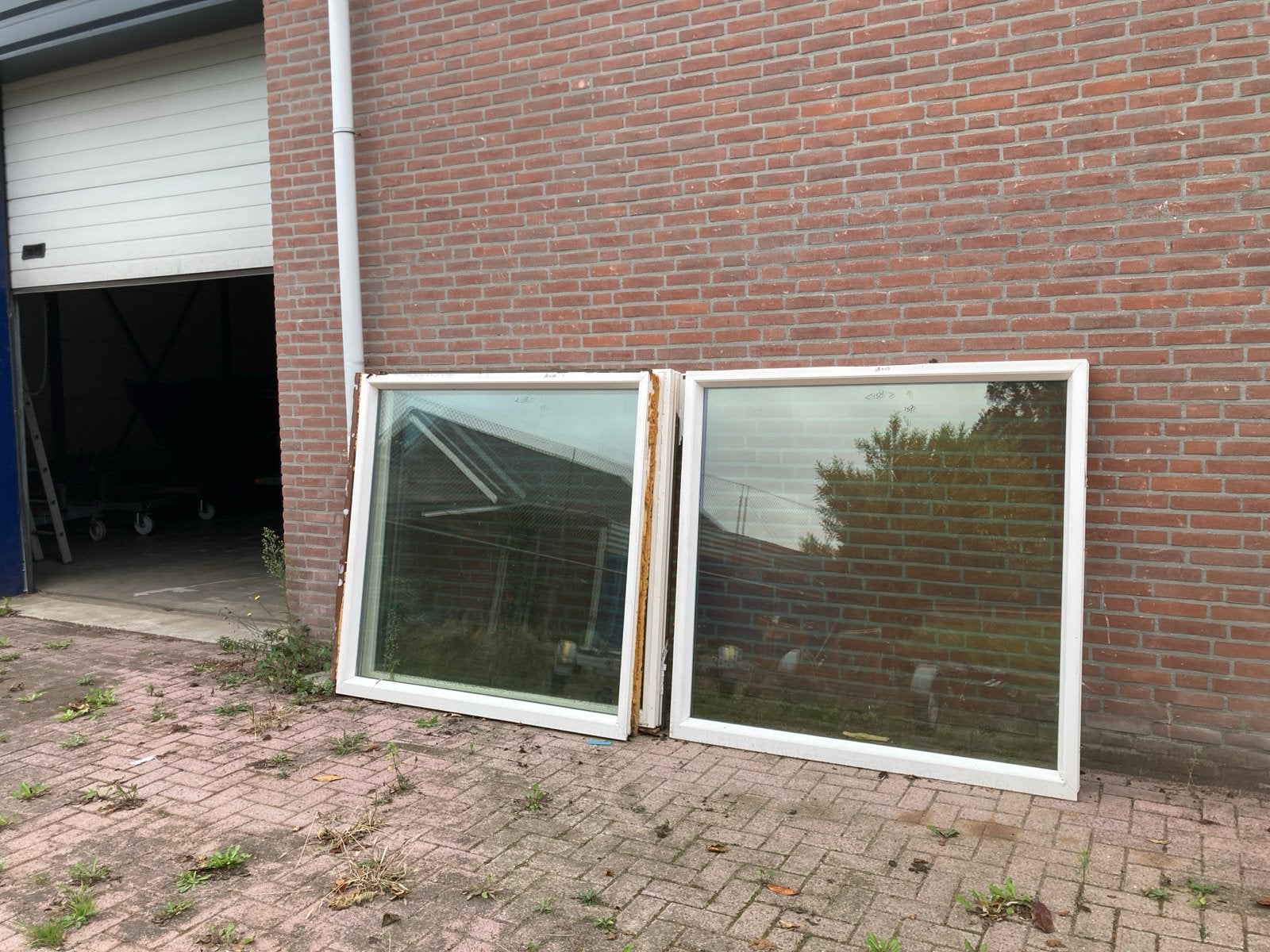 3 kunststof kozijnen met dubbel glas, Ophalen, Gevelraam of Ruit, Gebruikt, 160 cm of meer