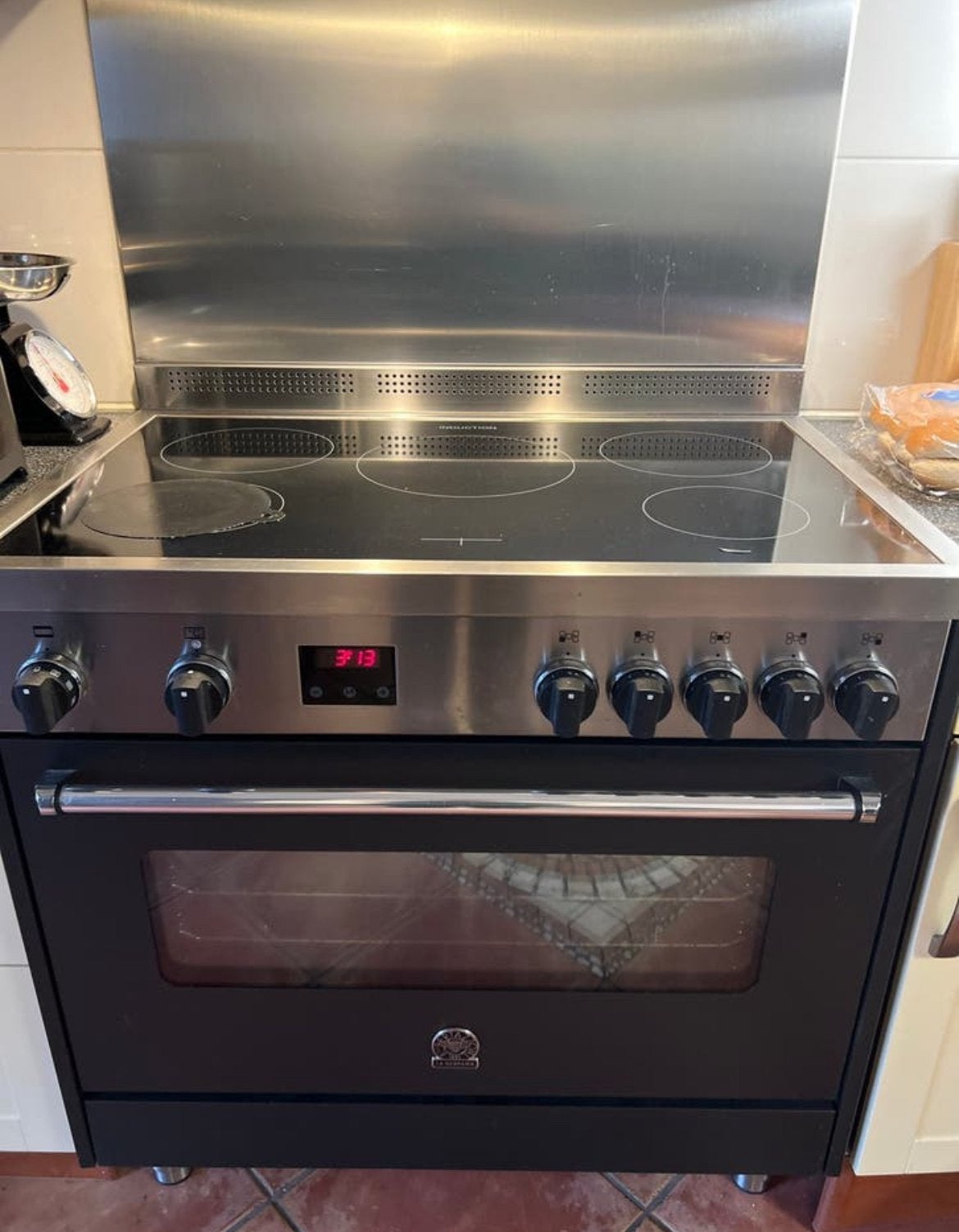 Oven met inductie kookplaat en afzuigkap, Ophalen, Gebruikt, 60 cm of meer, Grill