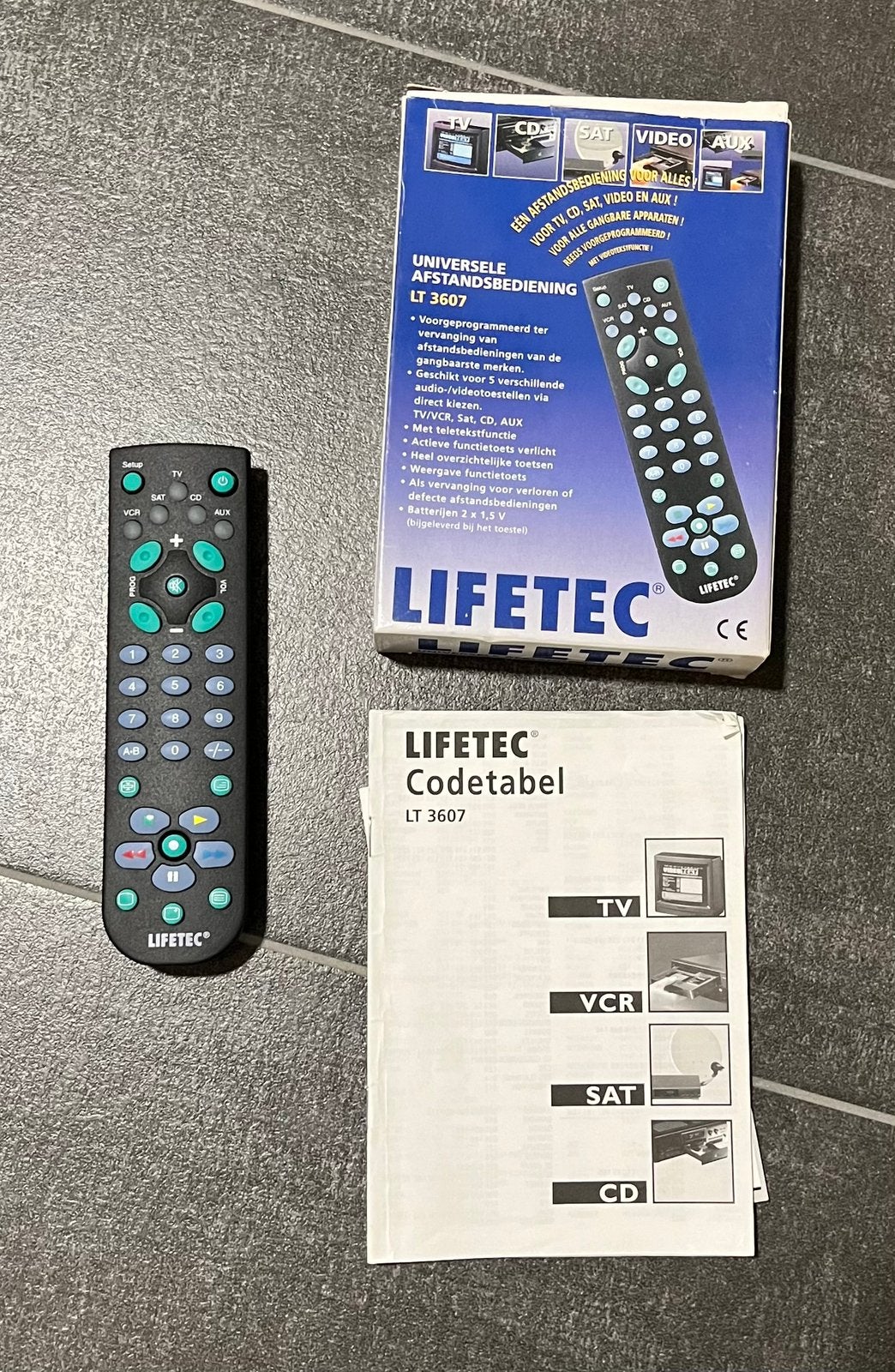 LIFETEC Universele Afstandsbediening LT 3607, Ophalen of Verzenden, Zo goed als nieuw, Universeel, Dvd