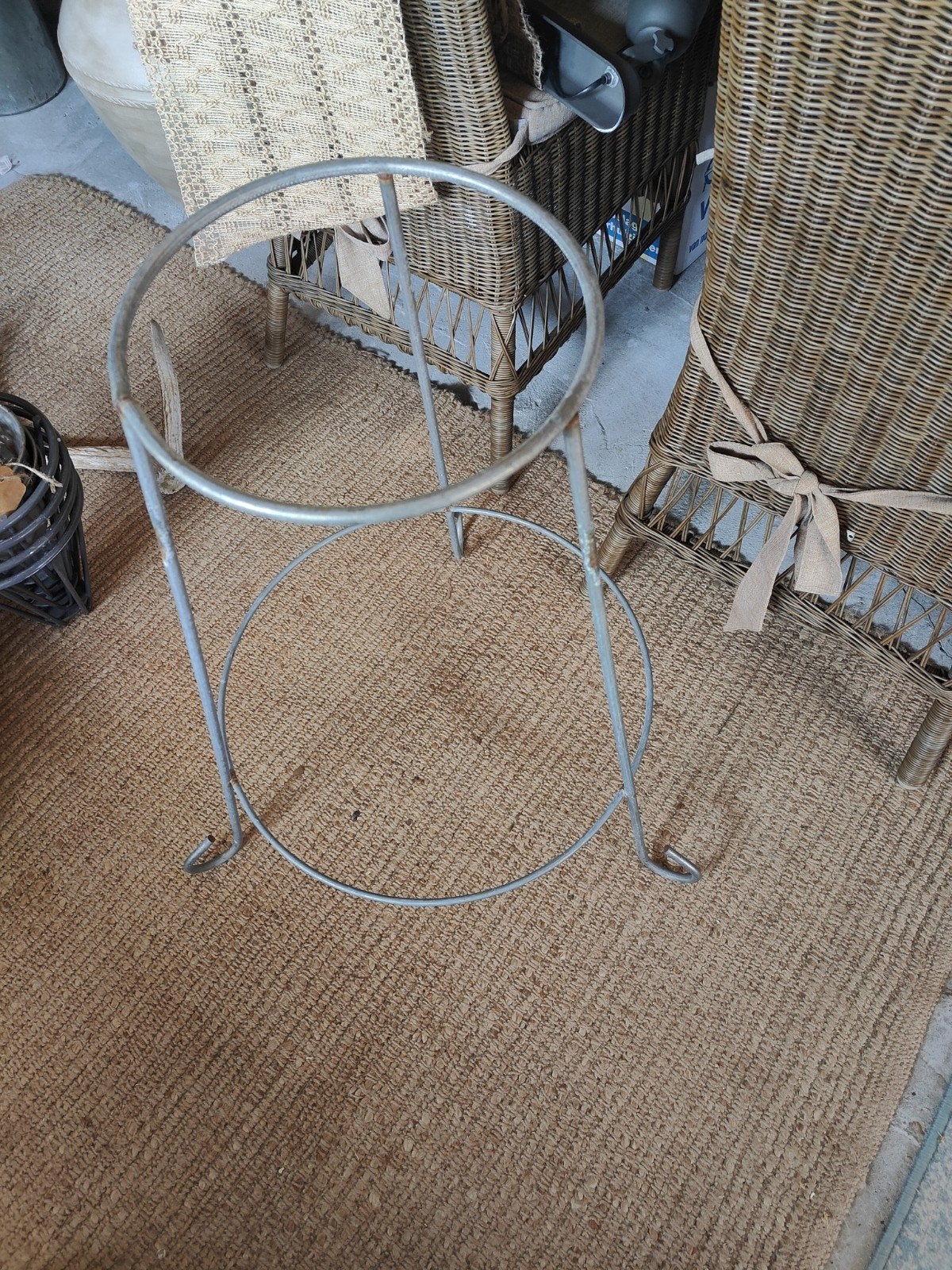 Metalen plantenstandaard, Tuin en Terras, Bloembakken en Plantenbakken, Ophalen