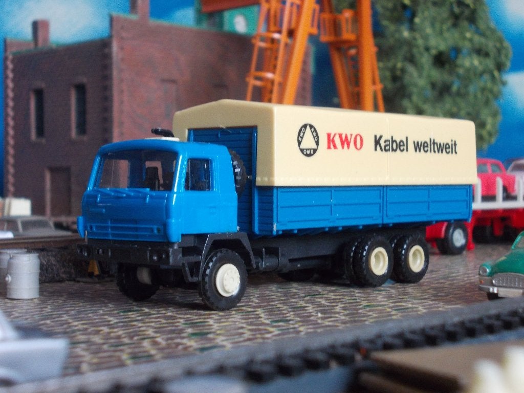 Tatra 815 platte bakwagen met huif - Permot KWO Kabel, Ophalen of Verzenden, Nieuw, Bus of Vrachtwagen, Overige merken
