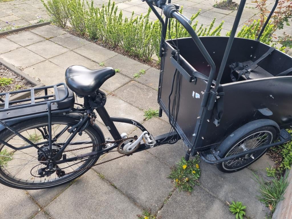 Stevige bakfiets met ruimte voor 4 kinderen!, Fietsen en Brommers, Fietsen | Bakfietsen, Overige merken, 4 kinderen of meer, Gebruikt