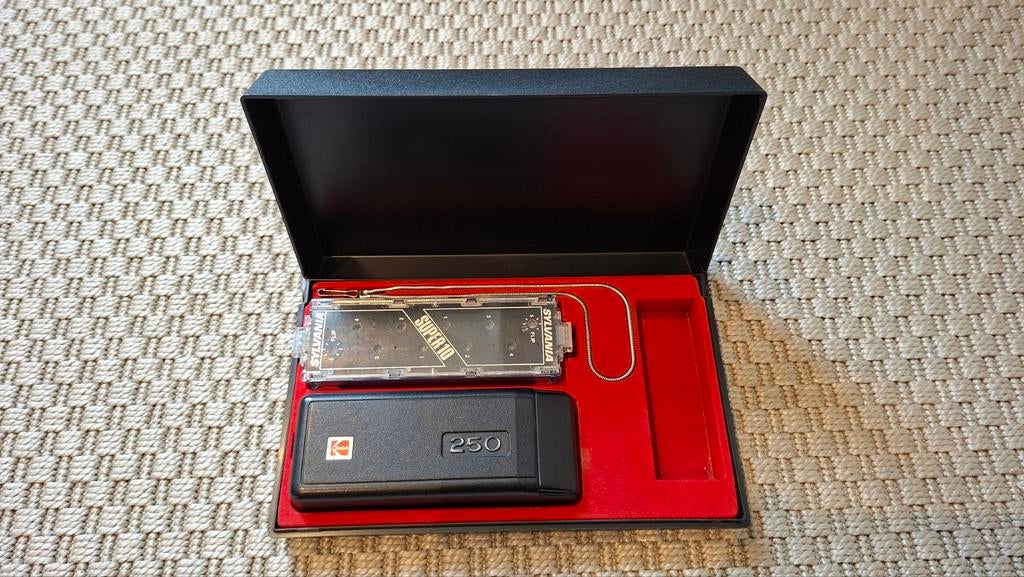 Vintage Kodak EKTRA 250 Camera in bewaardoos, Ophalen of Verzenden, Gebruikt, Compact, Kodak