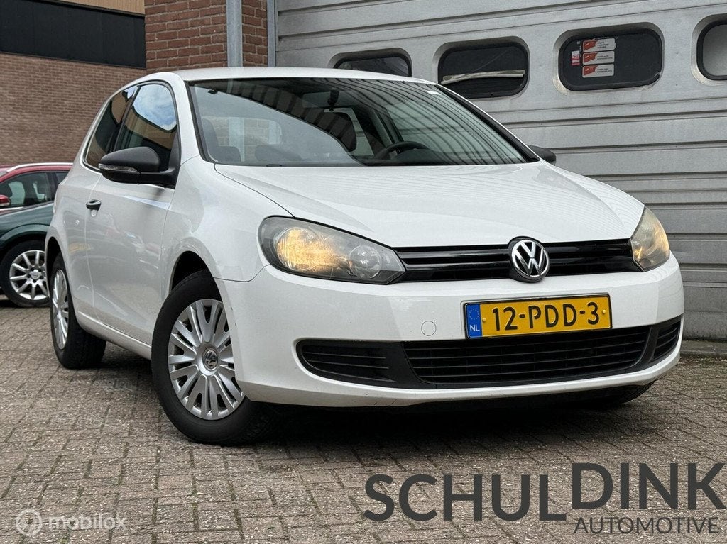 Volkswagen Golf 1.2 TSI Trendline CRUISE CONTROLE|AIRCO, Auto's, Voorwielaandrijving, Euro 5, 86 pk, Gebruikt