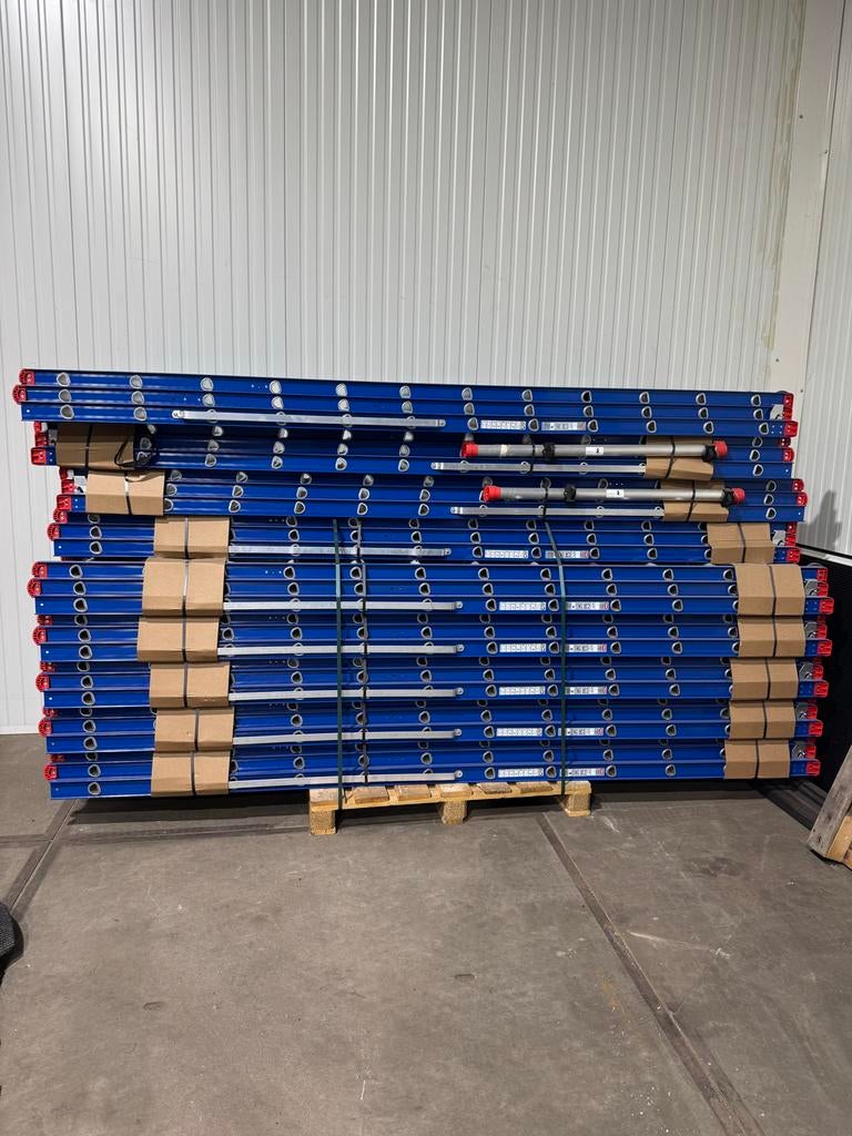 Altrex Trap ladder 3-delig 3x12 treden, Ophalen, Trap, Nieuw, Opvouwbaar of Inschuifbaar