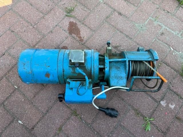 Zware elektrische takel, Ophalen, Gebruikt, Elektrisch