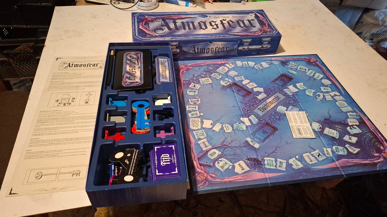 Atmosfear het video -bordspel de poortwachter, Vijf spelers of meer, Ophalen of Verzenden, Gebruikt