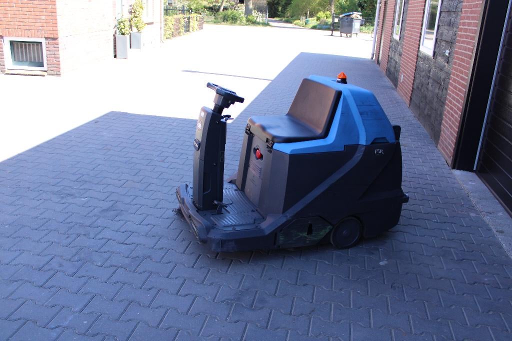 Fimap zit veegmachine elektrische bouwjaar 2015, Ophalen