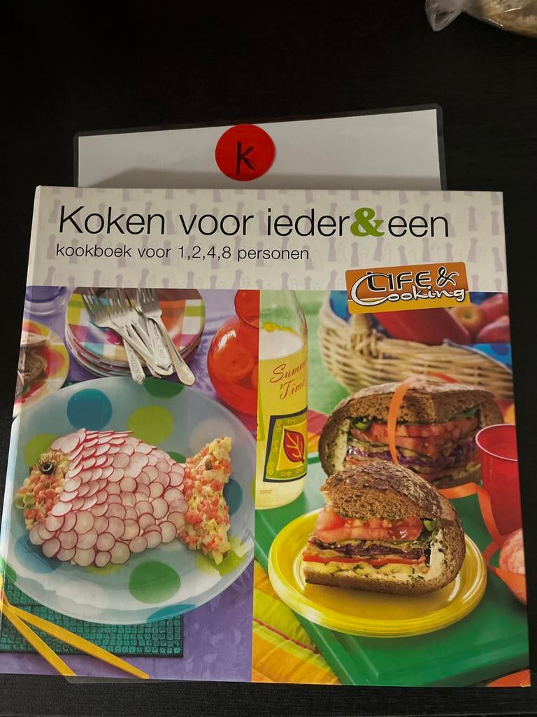Koken voor ieder & een: kookboek voor 1,2,4,8 personen, Boeken, Ophalen of Verzenden, Zo goed als nieuw, Overige gebieden, Voorgerechten en Soepen