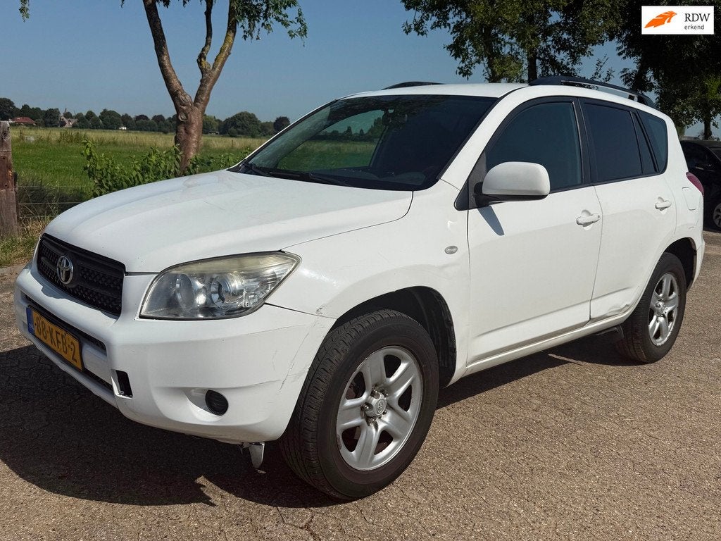 Toyota RAV4 2.2 D-4D Executive Business Airco Export !, Auto's, Euro 5, Gebruikt, Zwart, 4 cilinders