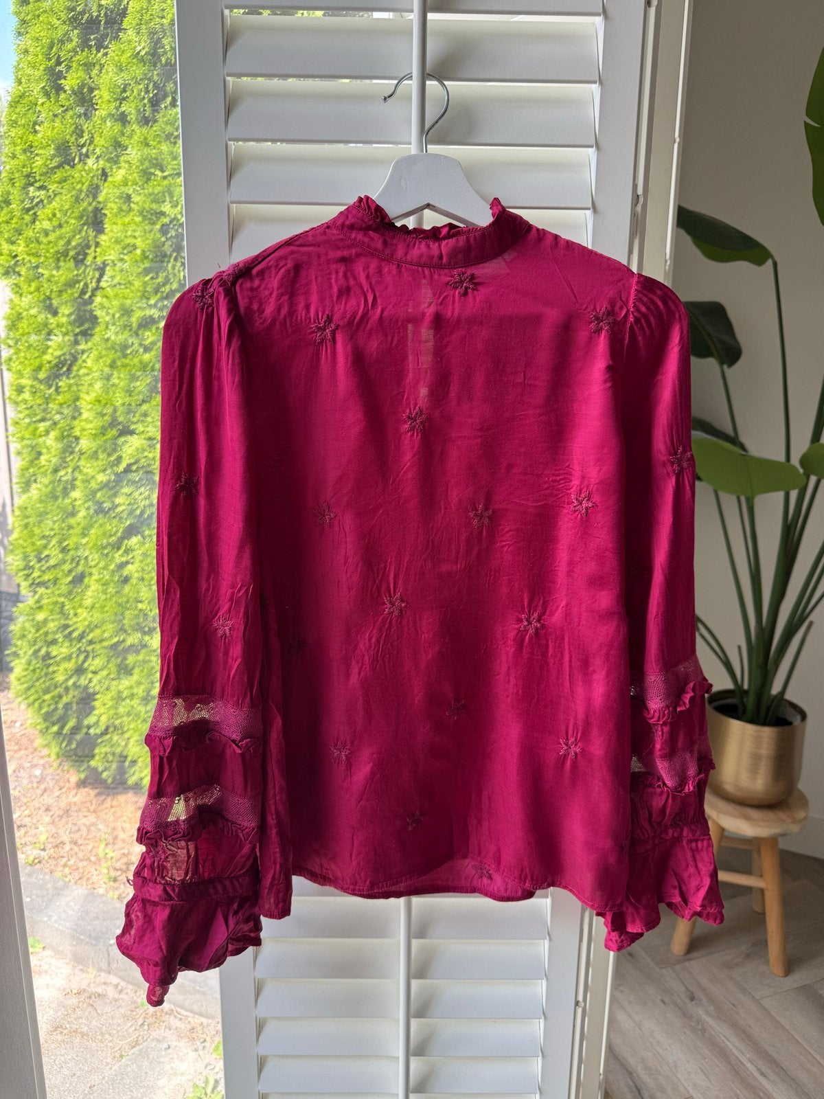 Fabienne Chapot blouse met ruches en borduursels, Ophalen of Verzenden, Zo goed als nieuw, Maat 38/40 (M), Roze
