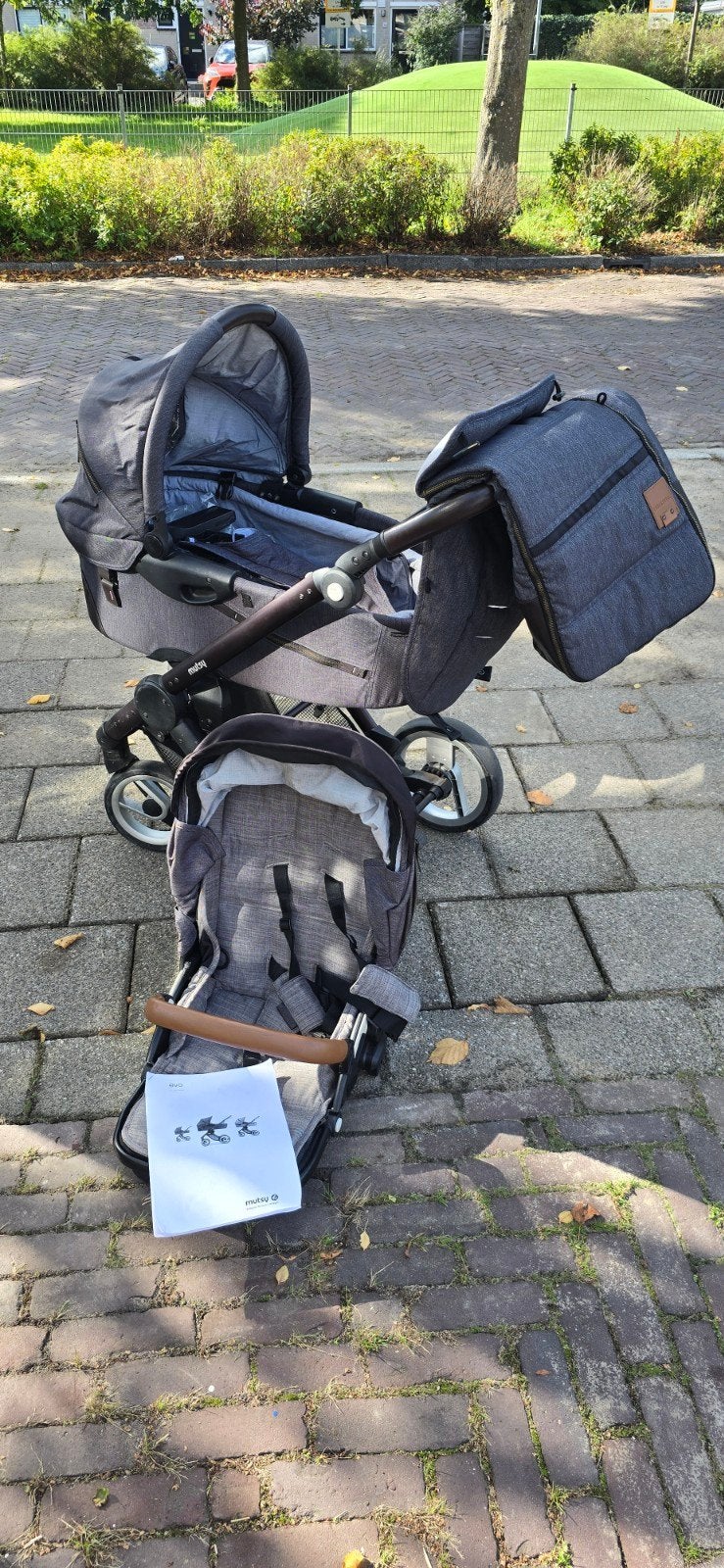 Mutsy Evo kinderwagen compleet - erg nette staat!, Ophalen, Zo goed als nieuw, Mutsy