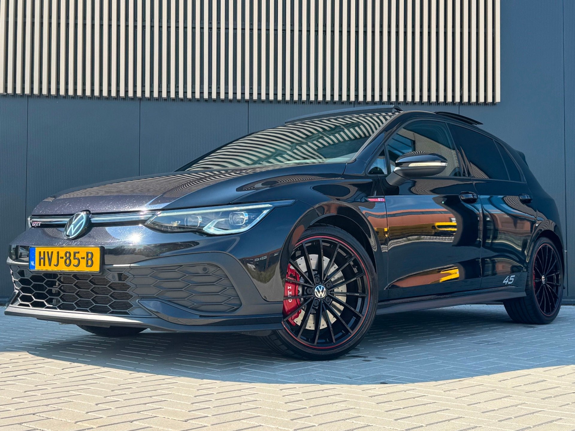 Volkswagen GOLF 8 GTI Clubsport 45 Edition 2.0 TSI 301PK | A, Gebruikt, 4 cilinders, 1984 cc, Zwart
