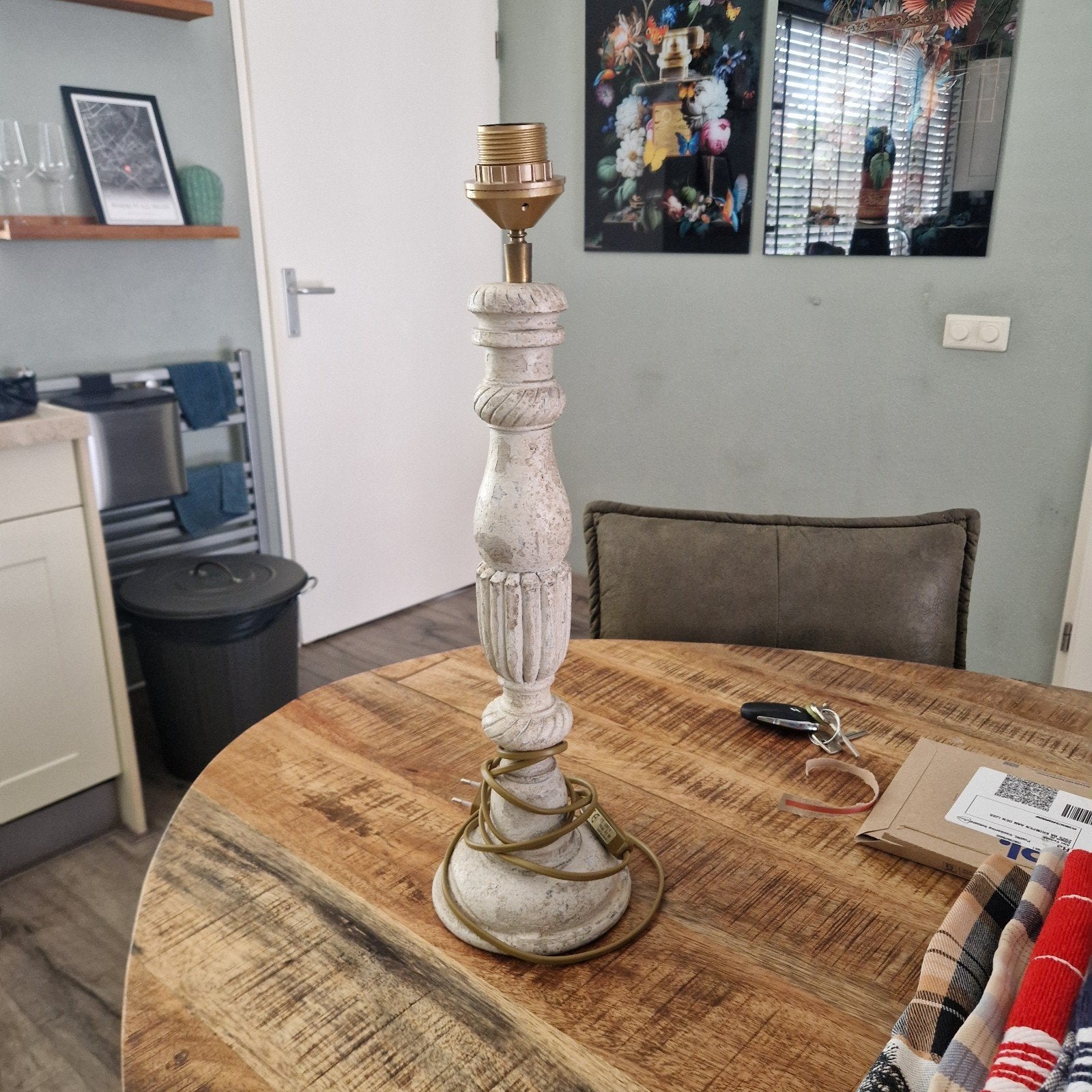 TE KOOP MOOIE LAMP ZONDER KAP, Huis en Inrichting, Lampen | Tafellampen, Ophalen of Verzenden, Zo goed als nieuw, Minder dan 50 cm