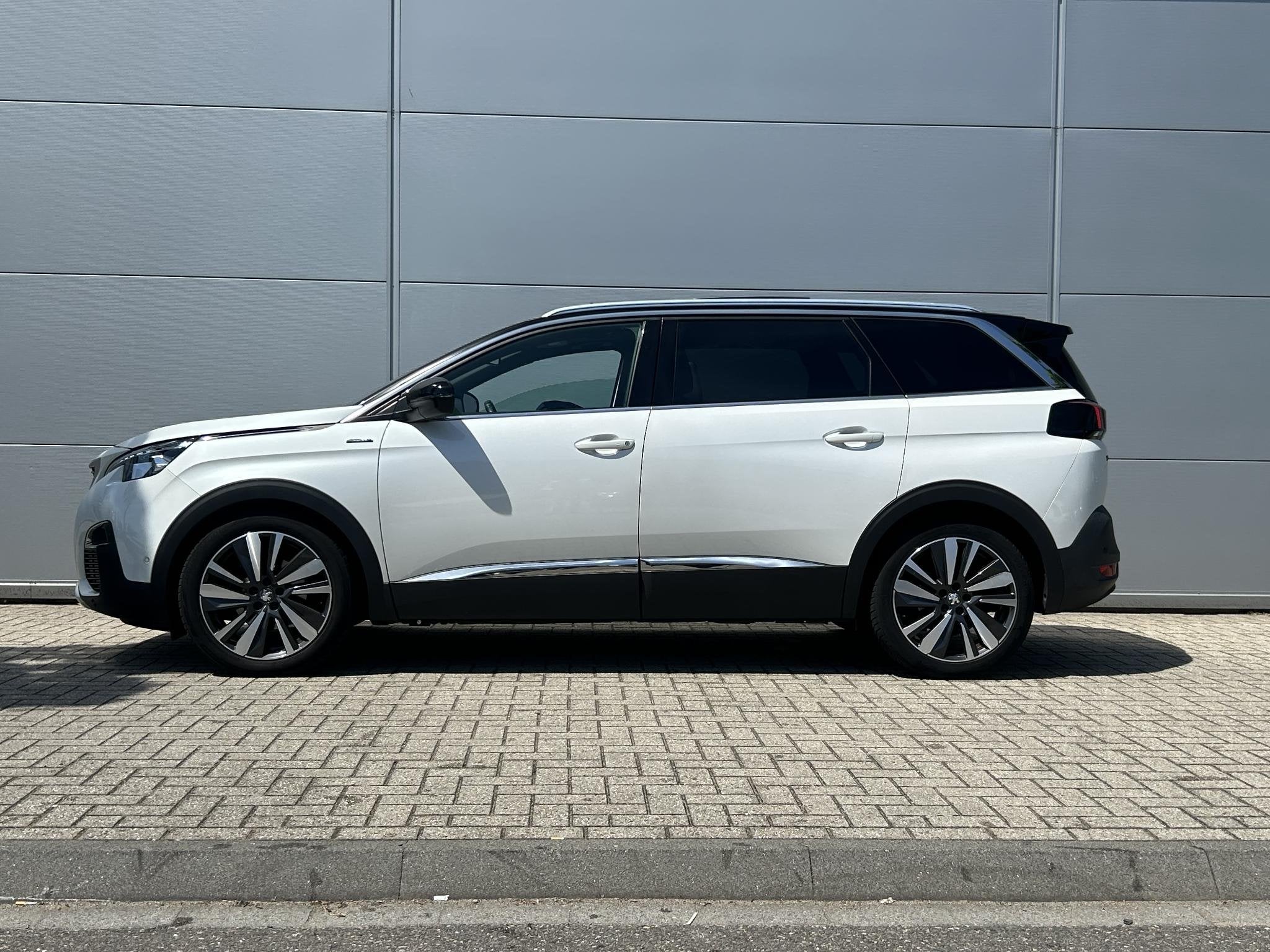 Peugeot 5008 1.2 PureTech GT-Line Avantage | Panoramisch sch, 12 maanden, Gebruikt, 1199 cc, Wit