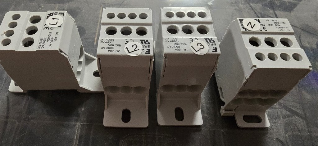 eaton klemblok 80A, Doe-het-zelf en Verbouw, Elektra en Kabels, Ophalen of Verzenden, Zo goed als nieuw, Overige typen