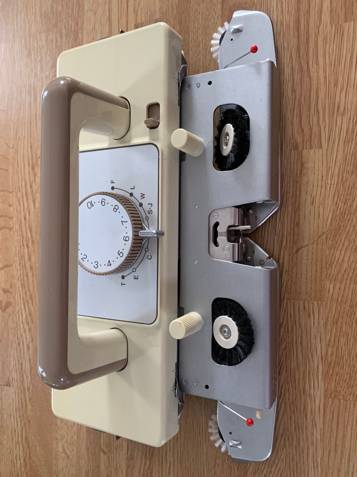 Slede voor de Empisal knitmaster model 550, Ophalen of Verzenden, Gebruikt, Breien, Machine