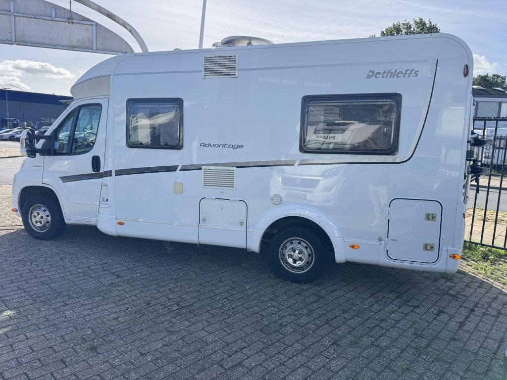 Dethleffs Advantage T 5901 met frans bed, Fiat, Fietsendrager, Bedrijf, Dethleffs