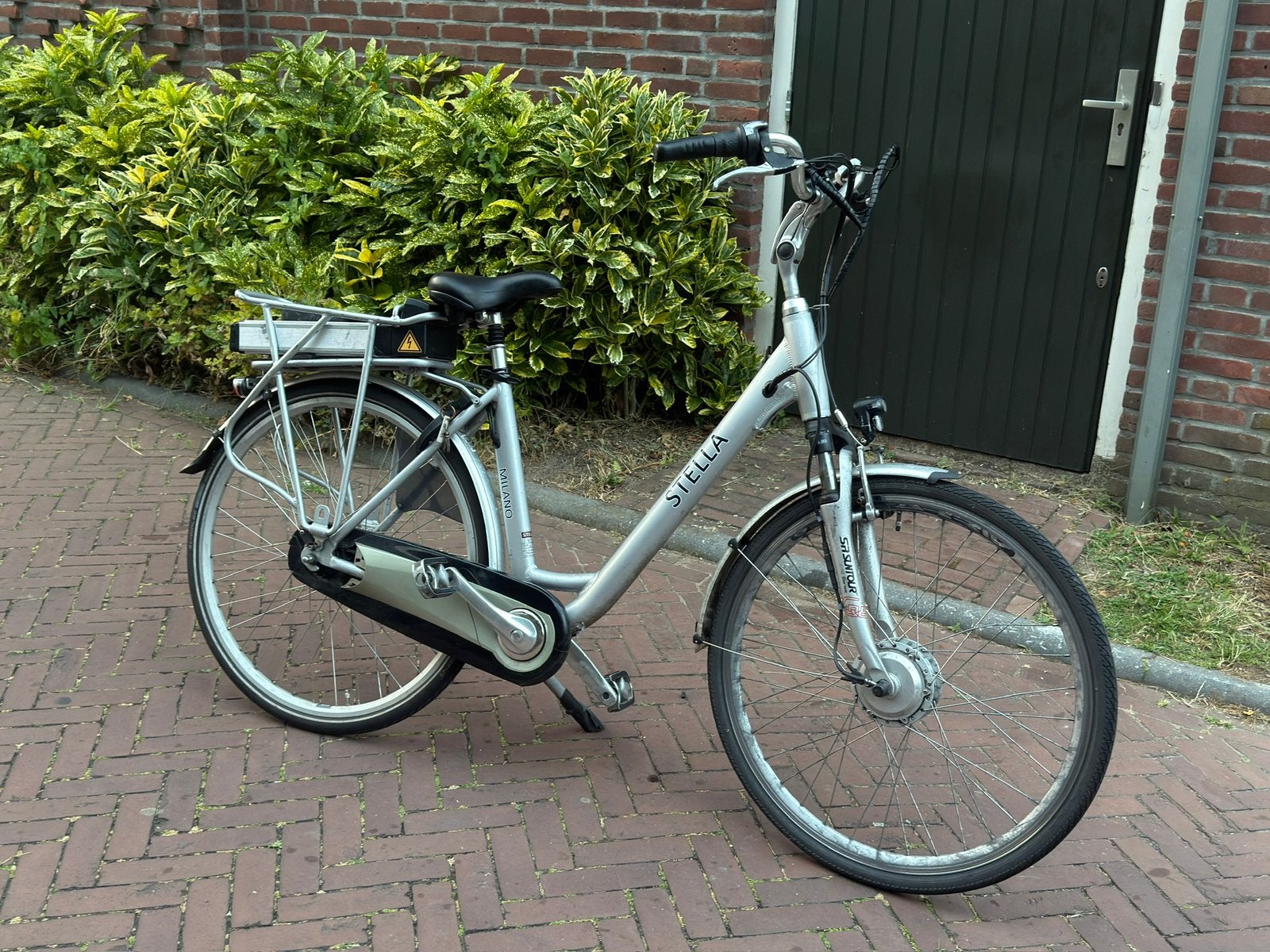 Elektrische fiets Stella Milano Damesfiets, Ophalen, Gebruikt, 30 tot 50 km per accu, Overige merken