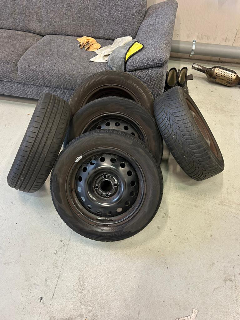 Velgen 4x100 staal 15inch, Ophalen of Verzenden, Zo goed als nieuw