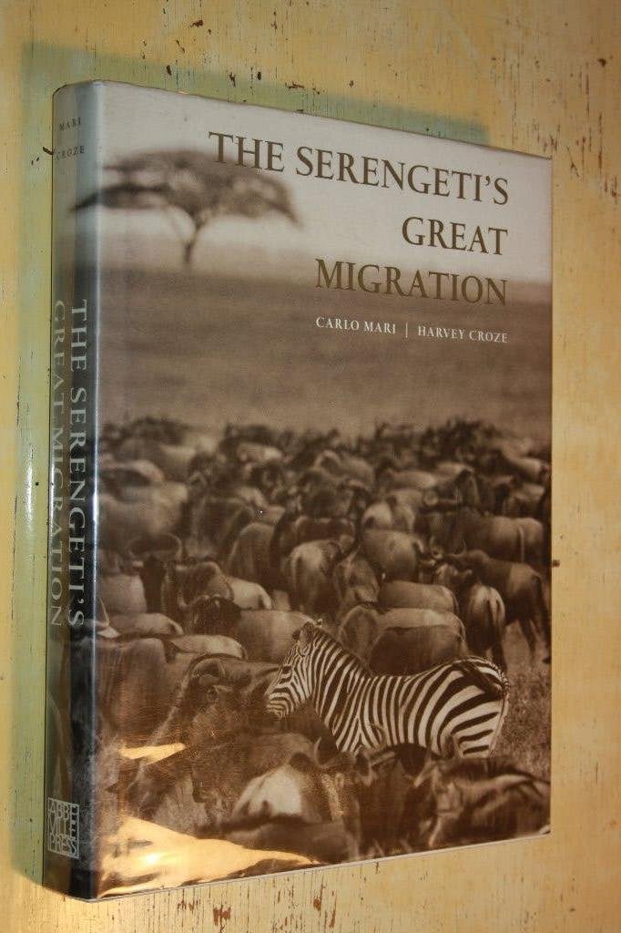 The Serengeti's Great Migration Carlo Mari Harvey Croze, Boeken, Ophalen of Verzenden, Gelezen, Fotografen
