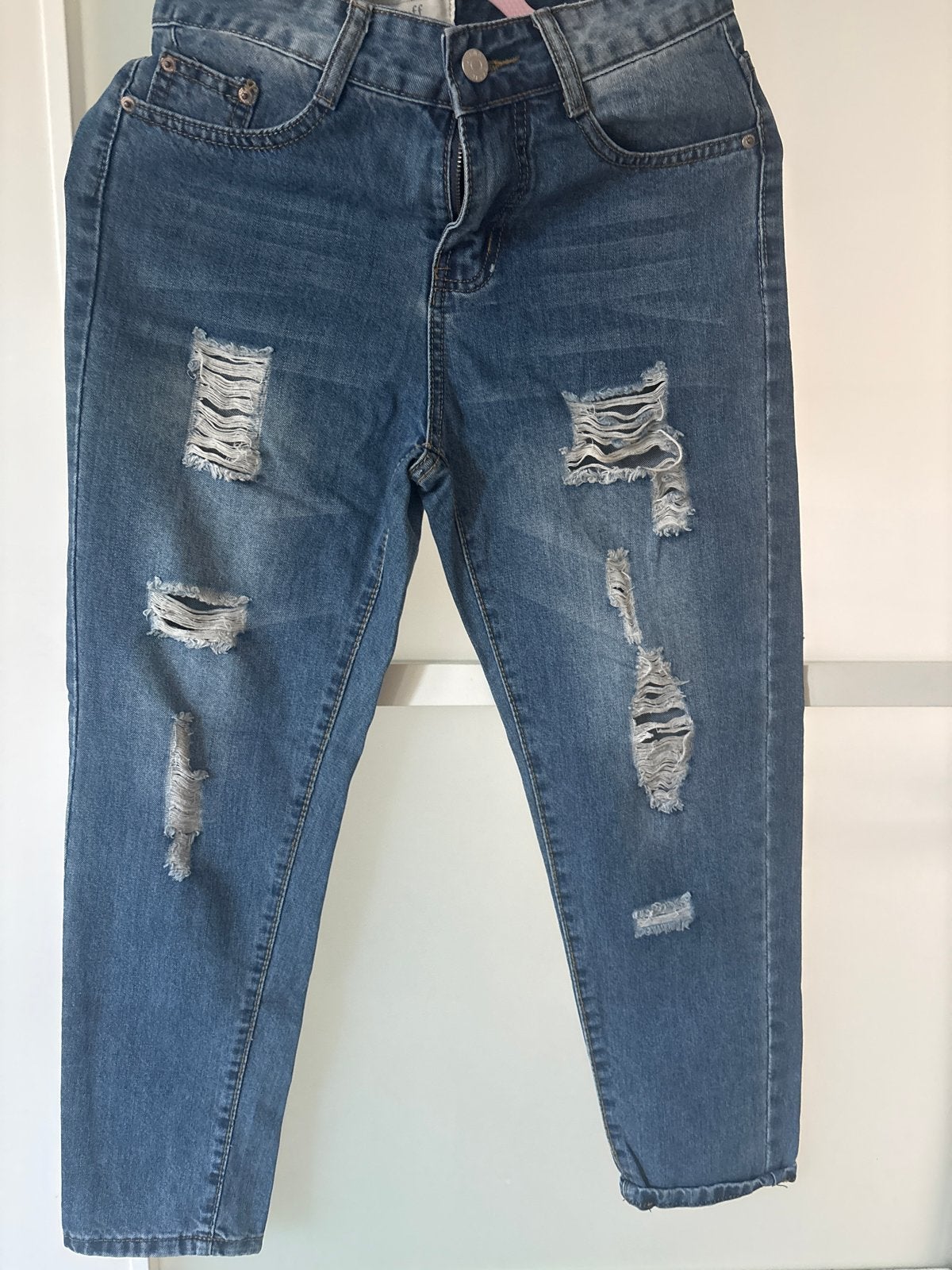 Buff gescheurde jeans - Zo goed als nieuw, Ophalen of Verzenden, Zo goed als nieuw, Blauw, W28 - W29 (confectie 36)
