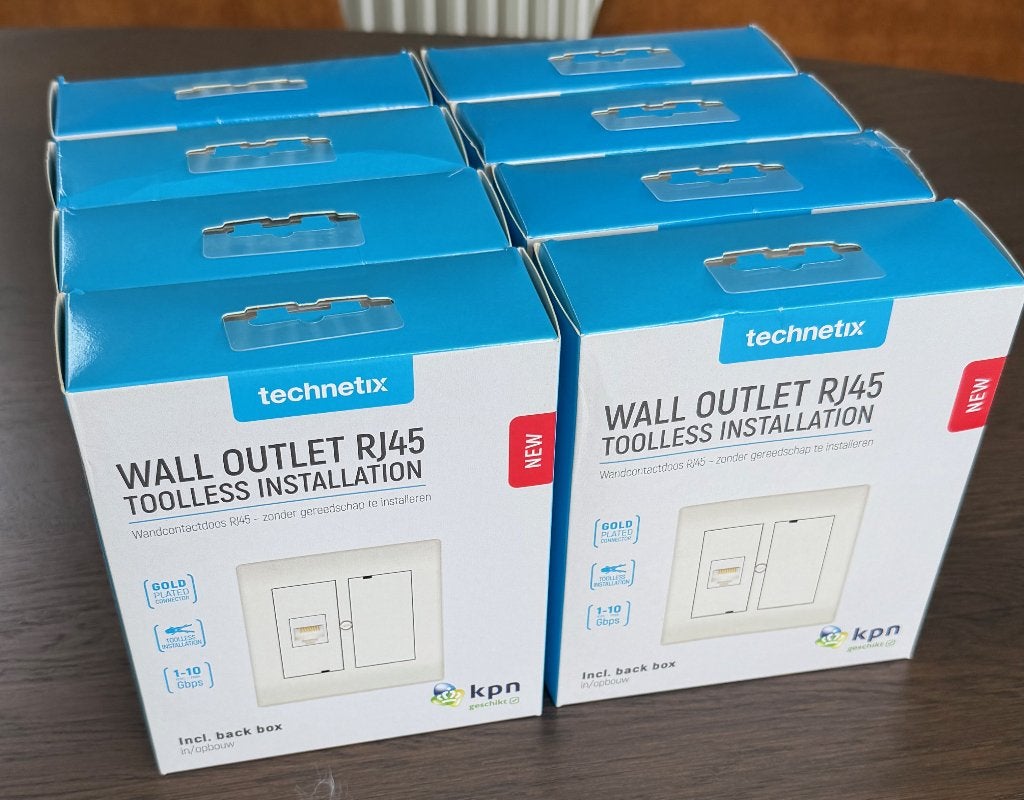 UTP contactdozen (8 stuks), Doe-het-zelf en Verbouw, Ophalen of Verzenden, Nieuw, Overige merken, Overige typen