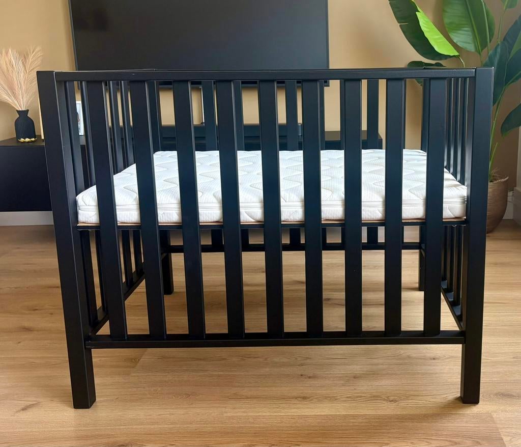 Baby box zwart - Fleur TWF, Ophalen, Zo goed als nieuw