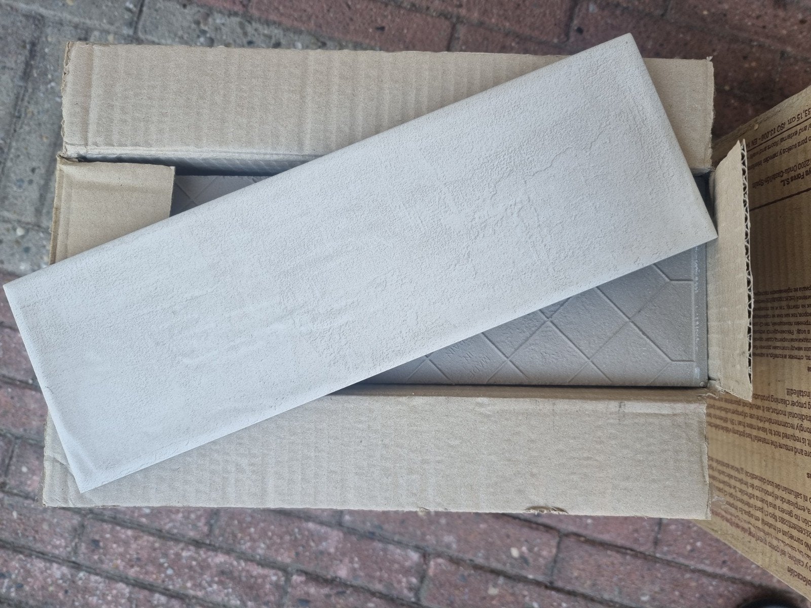 3 dozen keramische wandtegels "Brick Almond" 3,4 m², Doe-het-zelf en Verbouw, Ophalen, Nieuw, Minder dan 20 cm, 20 tot 40 cm