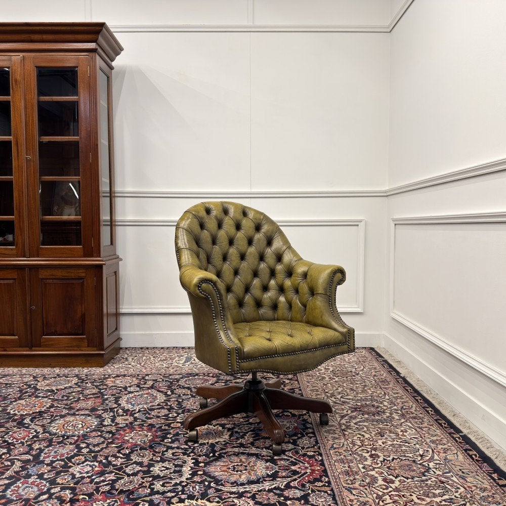 Klassiek Engels Chesterfield Bureaustoel, Ophalen